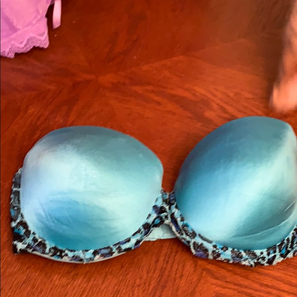 Victoria’s Secret bras size 34D. OK used condition